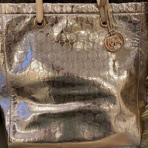 Michael Kors tote